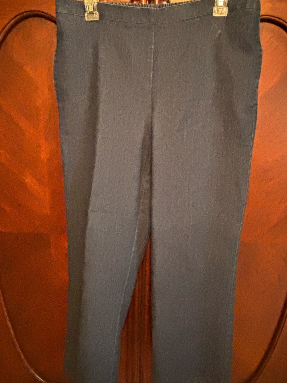 Ladies pull on stretch jeans